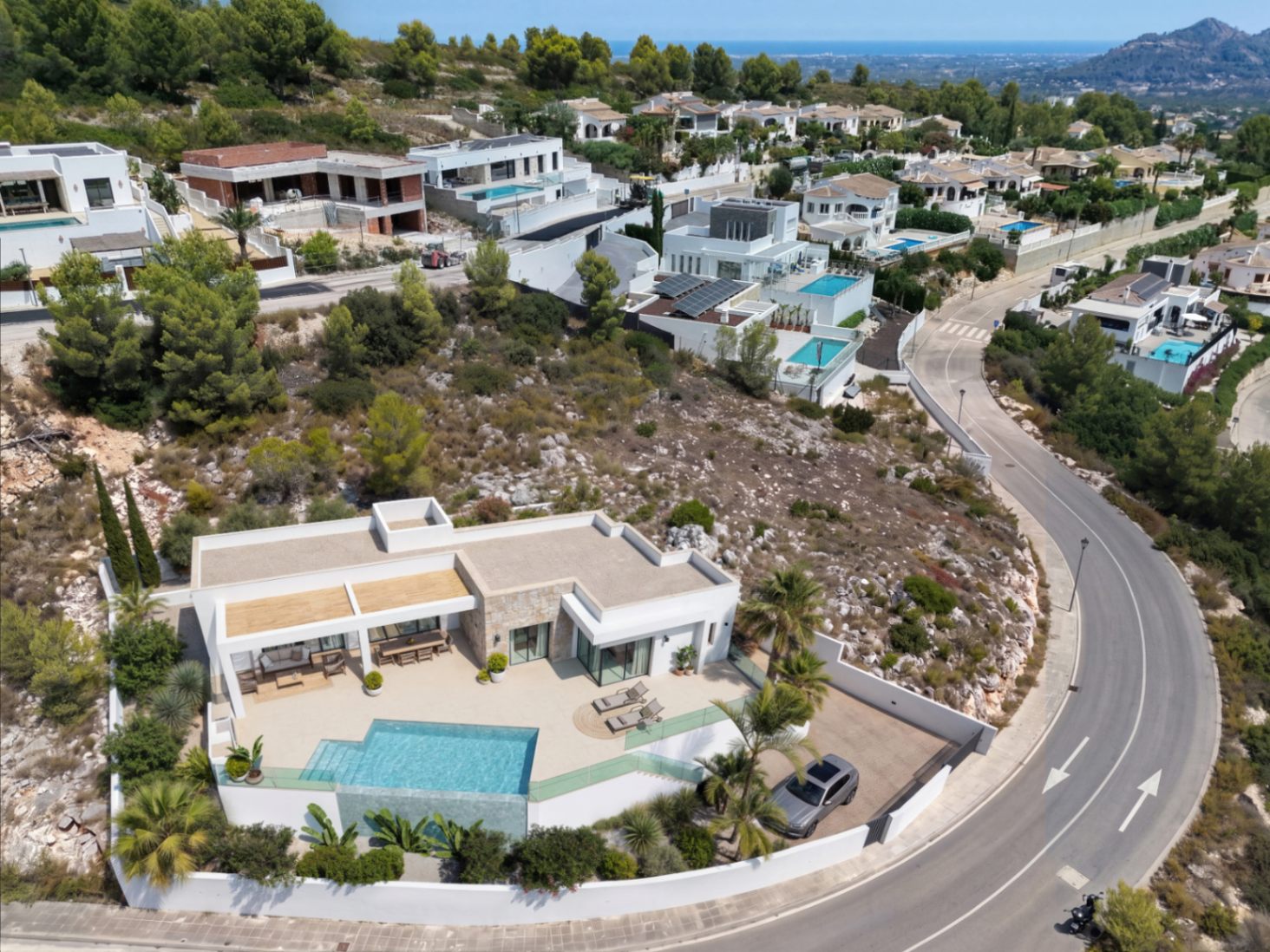 Exclusivo proyecto de villa de diseño, con licencia de obra: Tu villa lista en solo 10 meses en Pedreguer