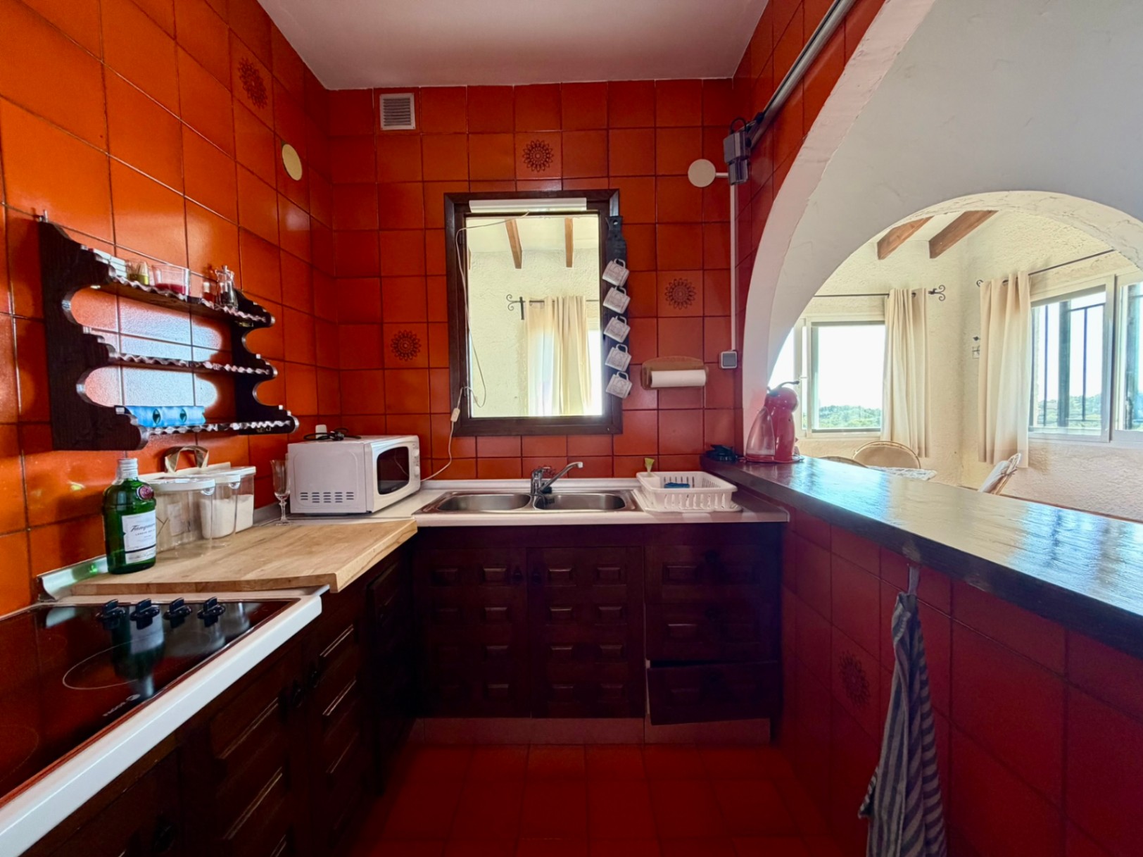 Apartamento de 1 dormitorio con impresionantes vistas al mar y al Peñón de Ifach en Benissa