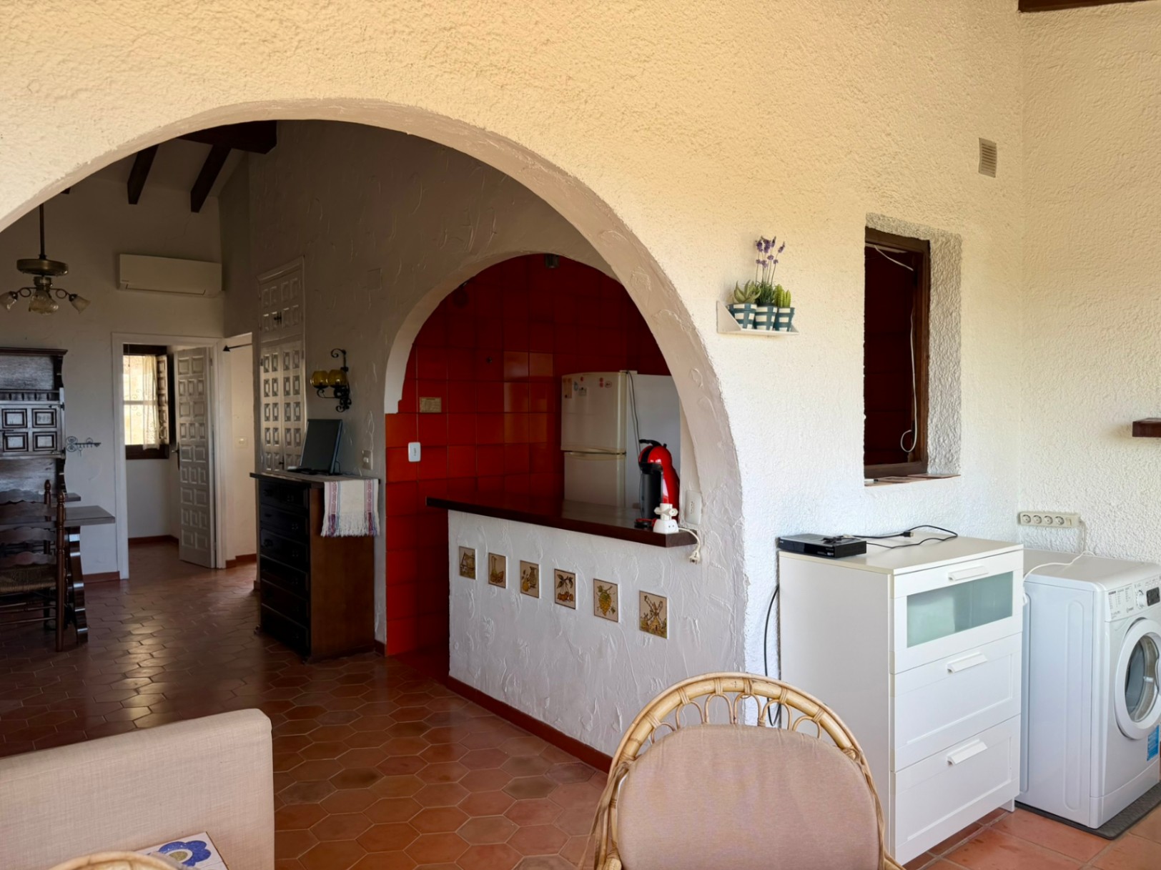 Apartamento de 1 dormitorio con impresionantes vistas al mar y al Peñón de Ifach en Benissa