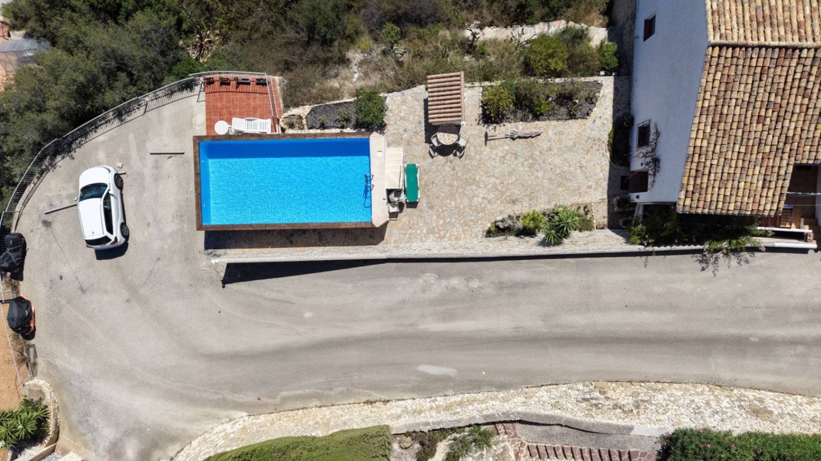 Apartamento de 1 dormitorio con impresionantes vistas al mar y al Peñón de Ifach en Benissa