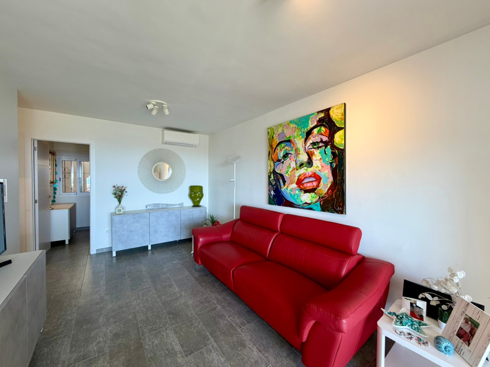 Apartamento reformado con vistas privilegiadas al mar y al Peñón de Ifach