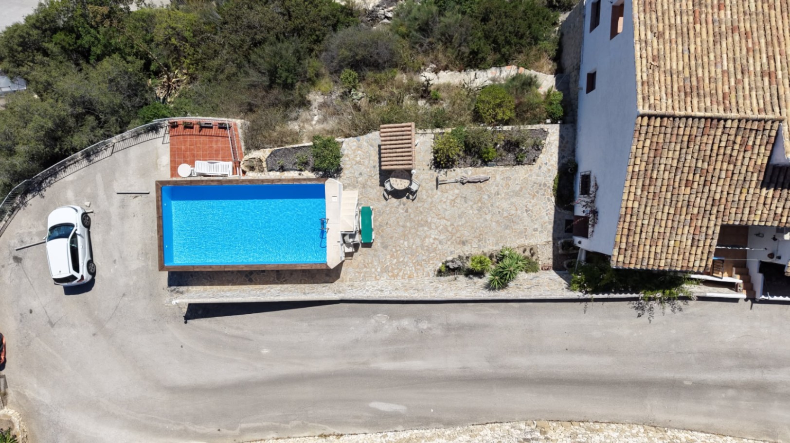 Apartamento reformado con vistas privilegiadas al mar y al Peñón de Ifach