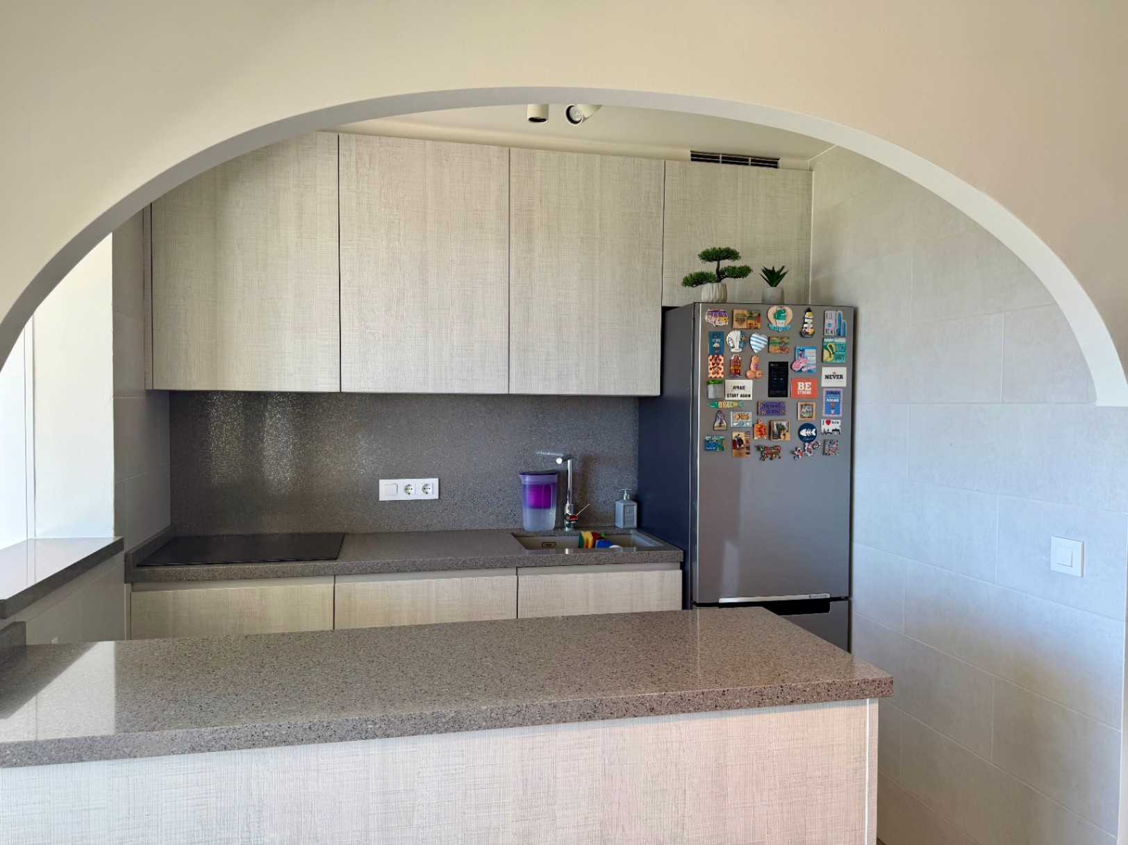 Apartamento reformado con vistas privilegiadas al mar y al Peñón de Ifach